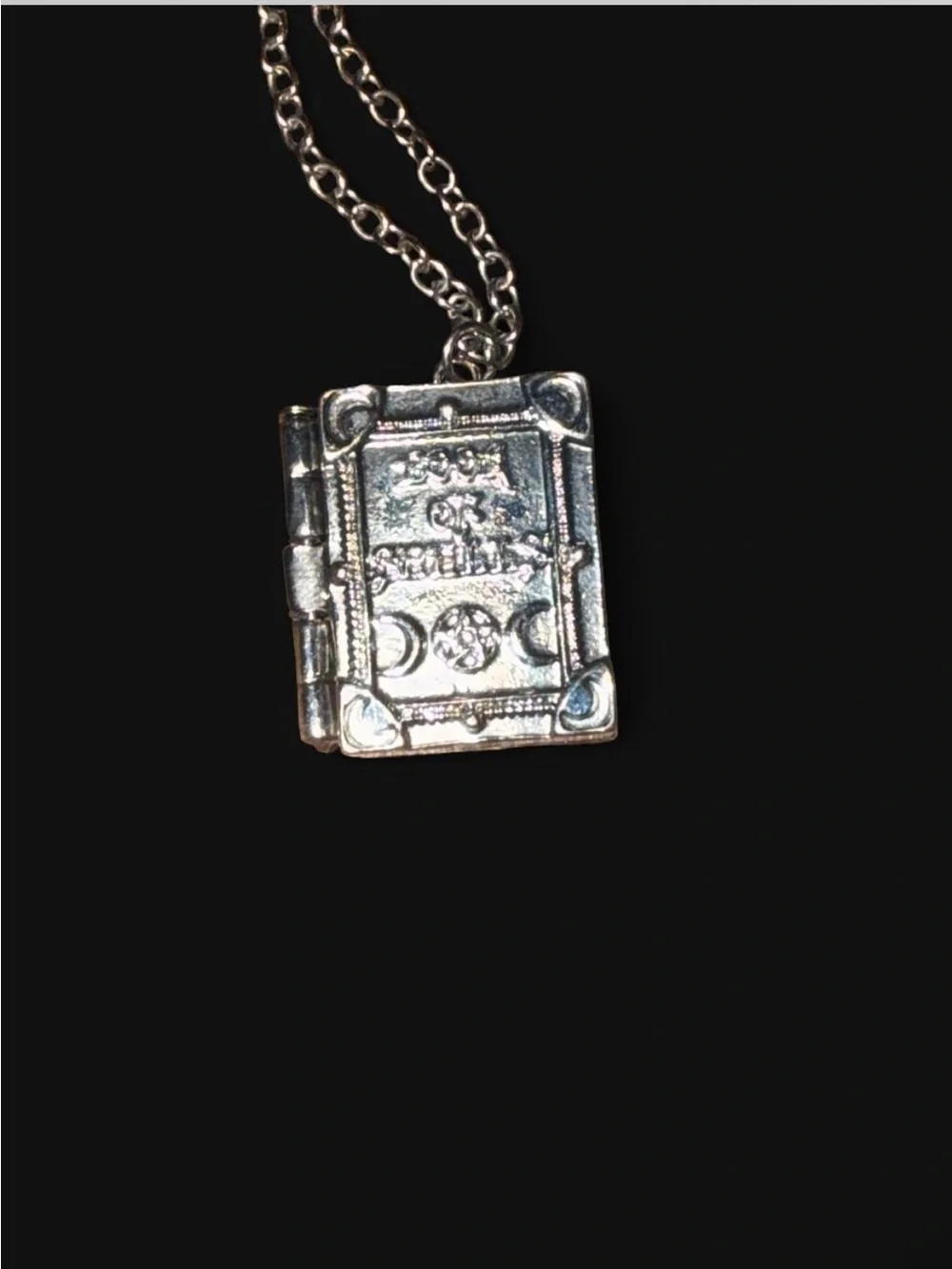 Source Unknown Silver Square Locket Necklace